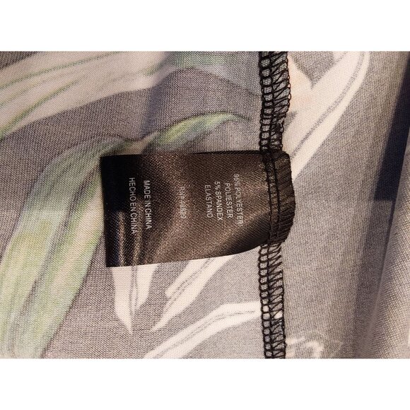 NWOT LOVE Women's Tropical Style Long Black Dress with Ruffle Collar. Size XL - Picture 15 of 16